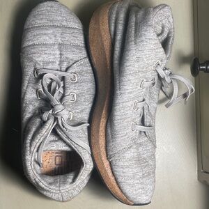 Sole x United By Blue Gray Women's Sneakers - Sustainable sneaker size 9